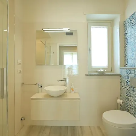 Appartamento Luxury Con Garage Vista Mare Per 6 Persone Alassio