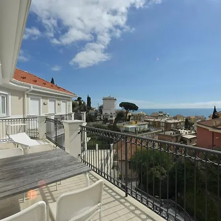 Luxury Con Garage Vista Mare Per 6 Persone Apartmán *