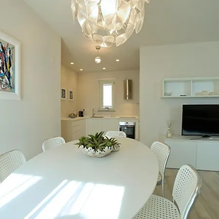 Apartmán Luxury Con Garage Vista Mare Per 6 Persone *