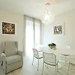 Appartamento Luxury Con Garage Vista Mare Per 6 Persone Alassio
