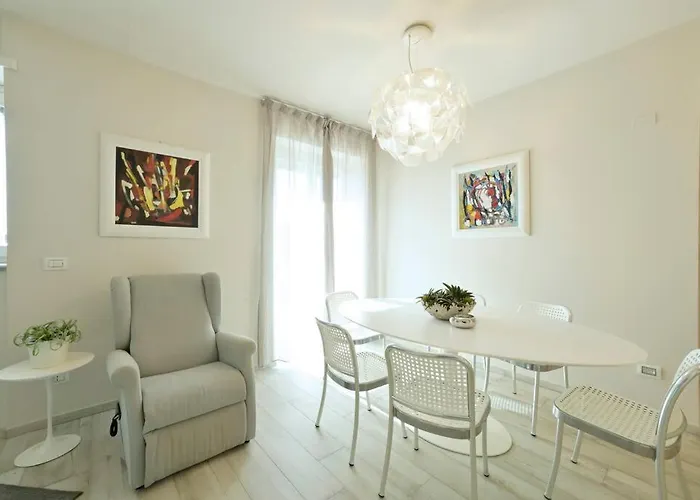 Apartamento Luxury Con Garage Vista Mare Per 6 Persone Alassio